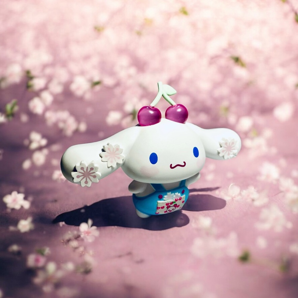 Cinnamoroll Chaser Figure Tokidoki Hello Kitty & Friends Series 3 Cherry Blossom